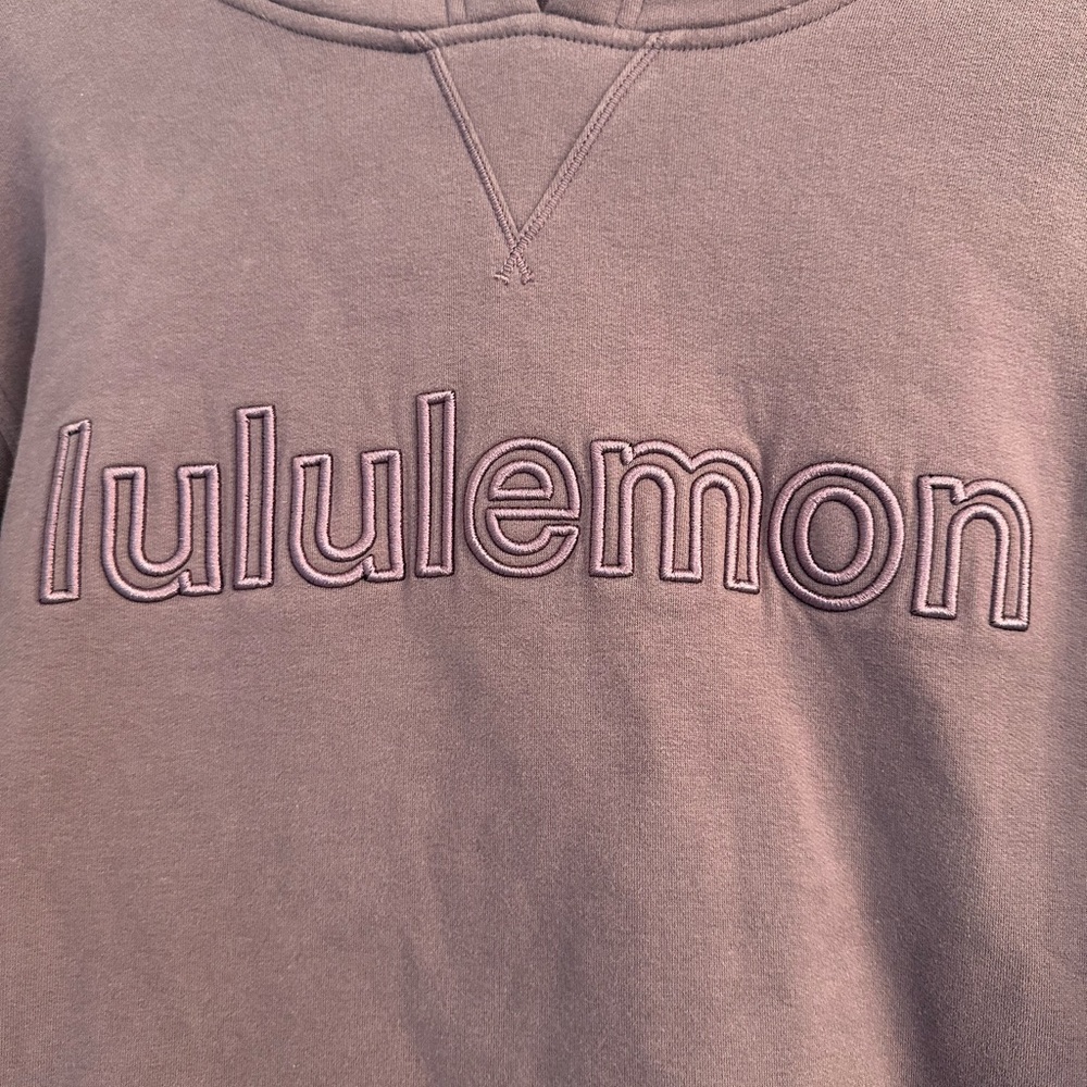 Ladies lululemon sweatshirt - Picture 3 of 5